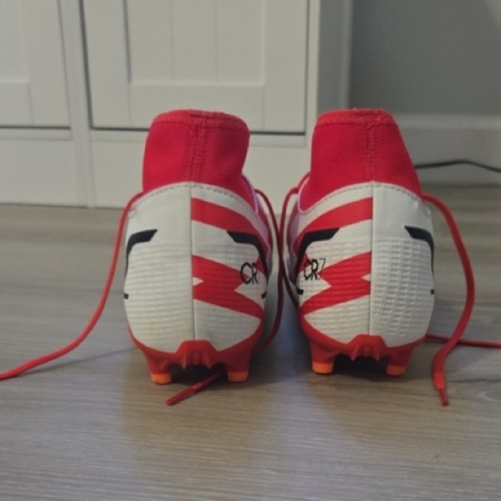 Nike Mercurial Superfly 8 Club CR7 Men’s Soccer Cleats Size 5.5 Model DB2855-600 - Picture 3 of 6